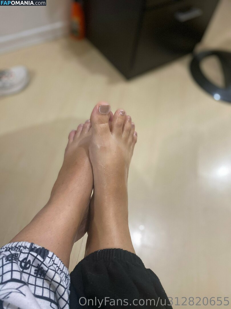 babygirlberry / gabi_berry Nago OnlyFans  Przeciekłe zdjęcie #2
