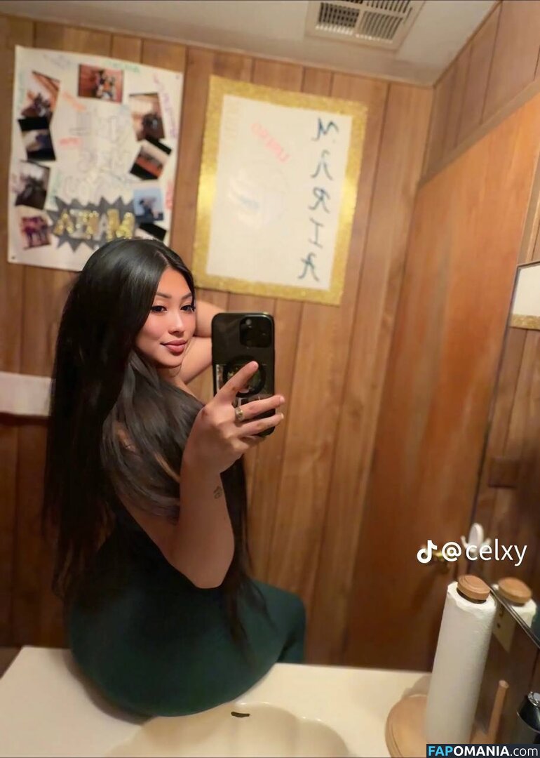 Babygirlcelxy / babygirlcelinee / babygirlcelinee... / santos.jeacel Nago OnlyFans  Przeciekłe zdjęcie #2