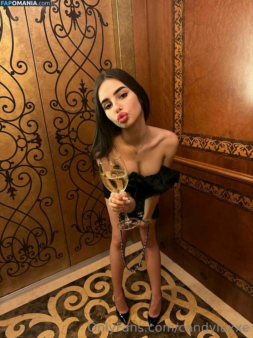babyluxxe / babyluxxecompany Nago OnlyFans  Przeciekłe zdjęcie #2