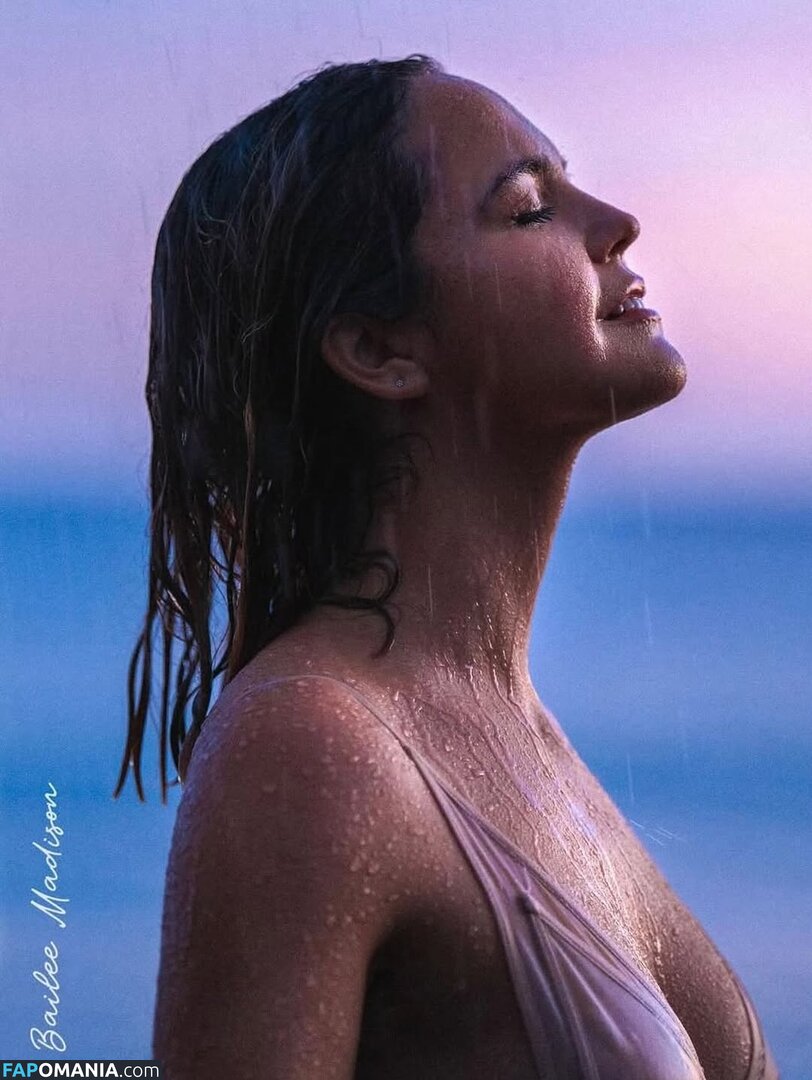 Bailee Madison / baileemadison / bailey_madis0n Nago OnlyFans  Przeciekłe zdjęcie #9