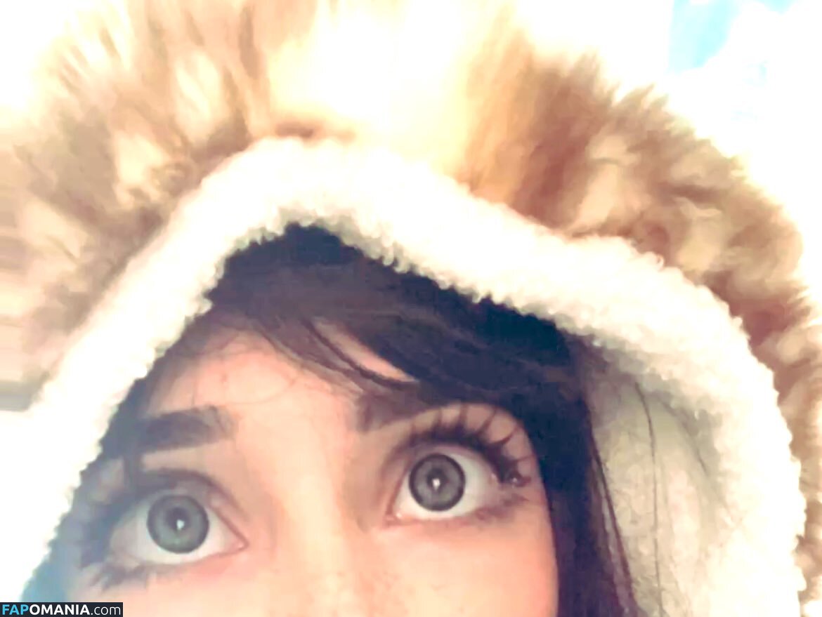 Bambisawa Nago OnlyFans  Przeciekłe zdjęcie #1