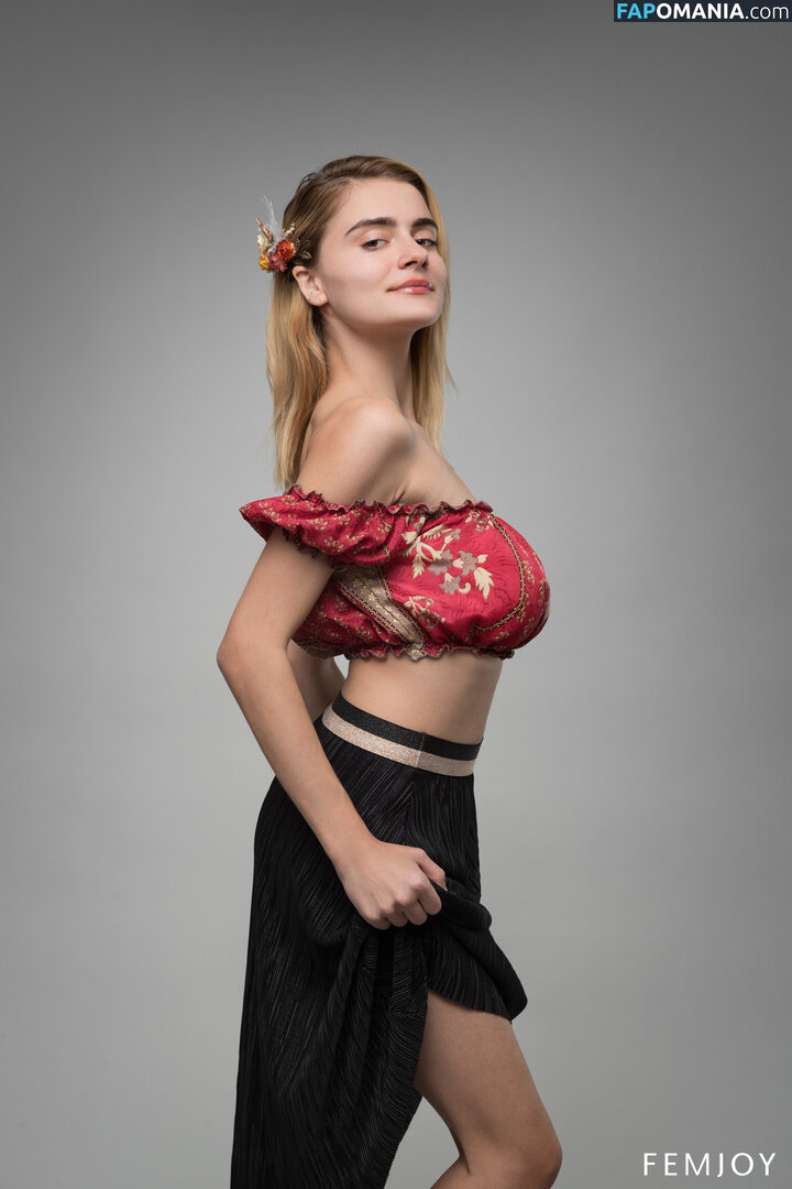 Bambi / Maria Țipordei / MariaTipordei / bamby_m / maria.tipordei Nago OnlyFans  Przeciekłe zdjęcie #148