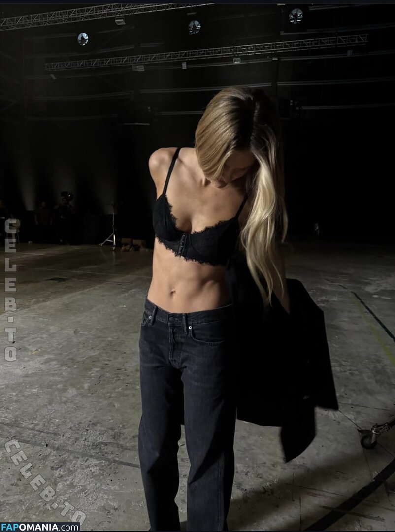 Bar Refaeli / bar.refaeli / barrefaeli / https: Nago OnlyFans  Przeciekłe zdjęcie #242