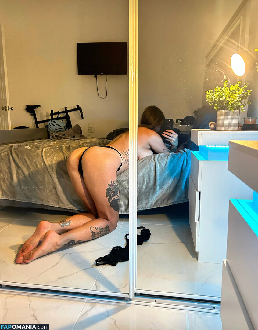 bea_m / beatrice.morel Nago OnlyFans  Przeciekłe zdjęcie #3