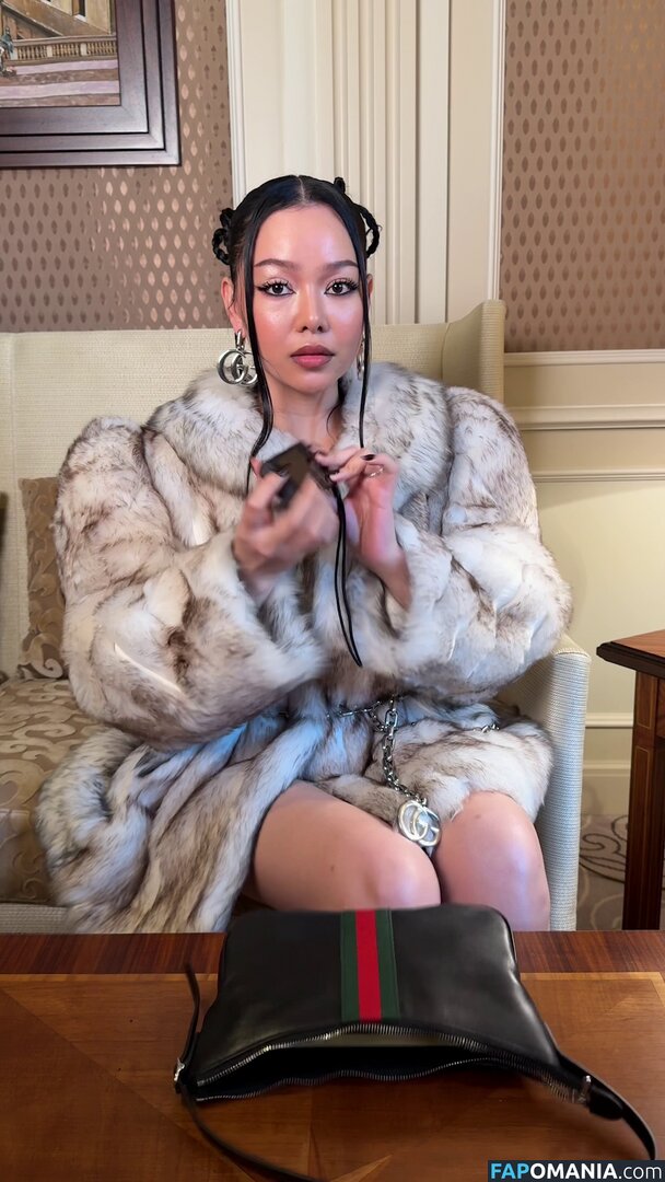 Bella Poarch / bellapoarch / bllapoarch Nago OnlyFans  Przeciekłe zdjęcie #10