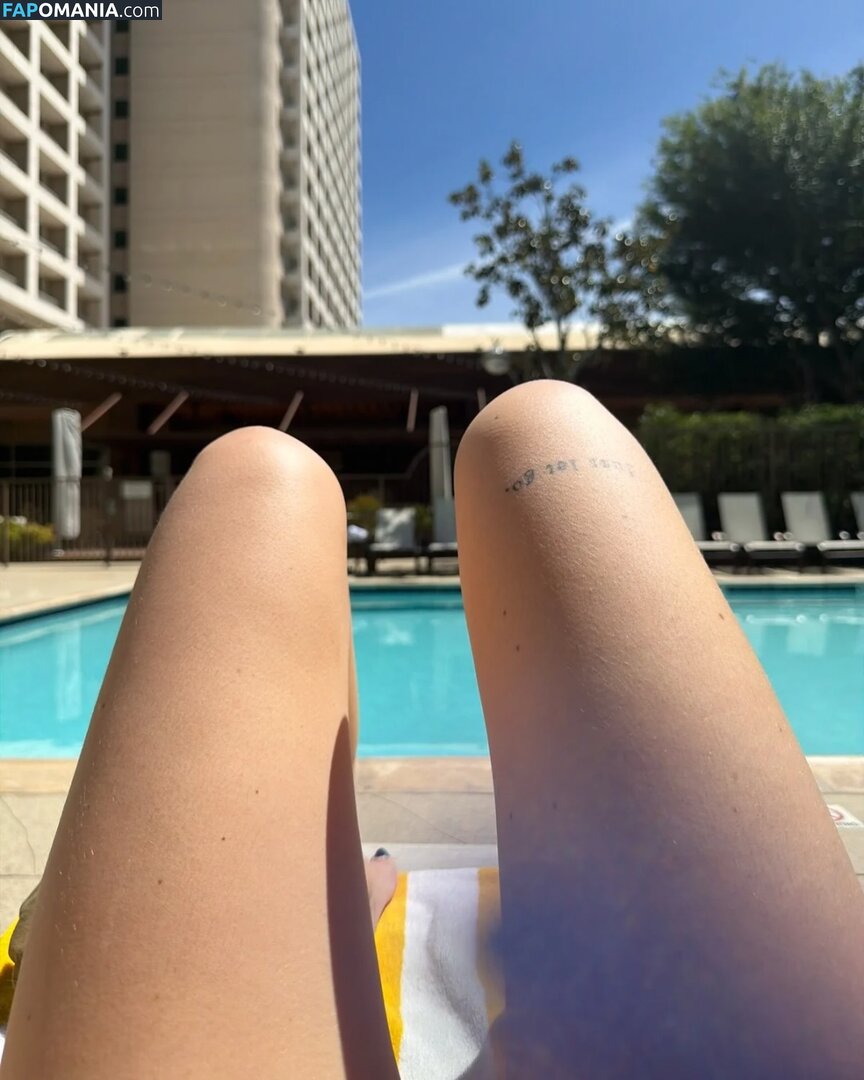 Bella Thorne / bellathorne Nago OnlyFans  Przeciekłe zdjęcie #2