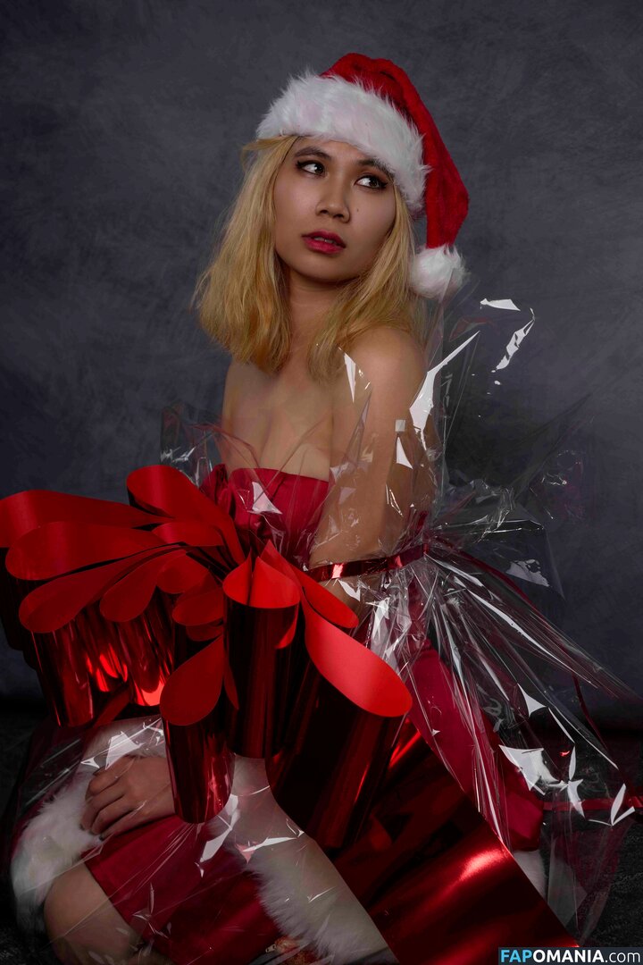 Aquentine / Bessy Q / Final Girlz / Justa Queen / Quynh Văn / _bessy.q_ Nago OnlyFans  Przeciekłe zdjęcie #3