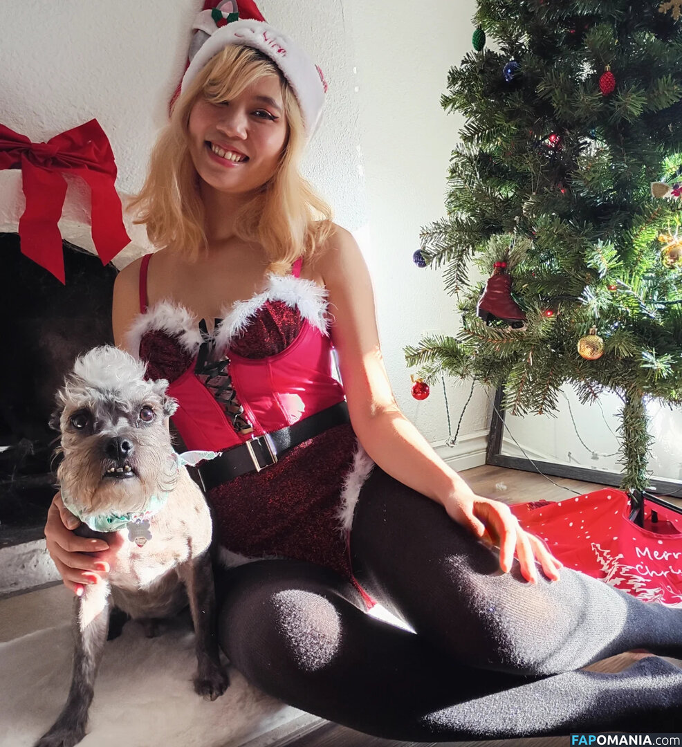 Aquentine / Bessy Q / Final Girlz / Justa Queen / Quynh Văn / _bessy.q_ Nago OnlyFans  Przeciekłe zdjęcie #12