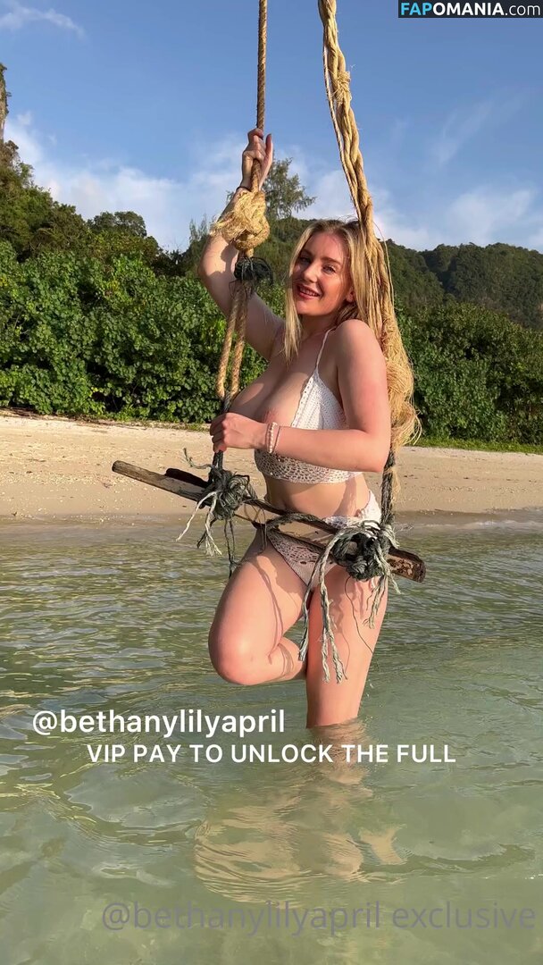 Bethany Lily April Nago OnlyFans  Przeciekłe zdjęcie #1