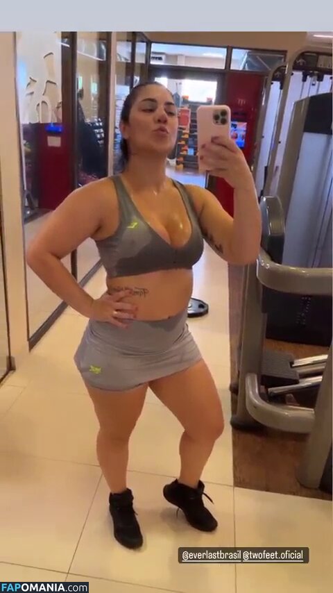 Bethe Correia / bethecorreia / https: Nago OnlyFans  Przeciekłe zdjęcie #2