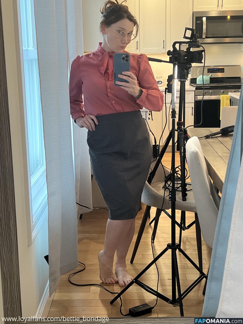 Bettie Bondage / __bettiebee / bettie_bondage Nago OnlyFans  Przeciekłe zdjęcie #437