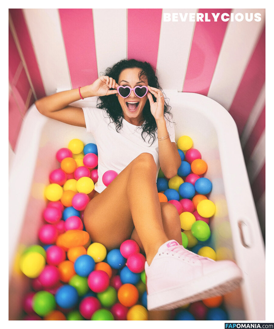 beverlyciousxxx_free Nago OnlyFans  Przeciekłe zdjęcie #8