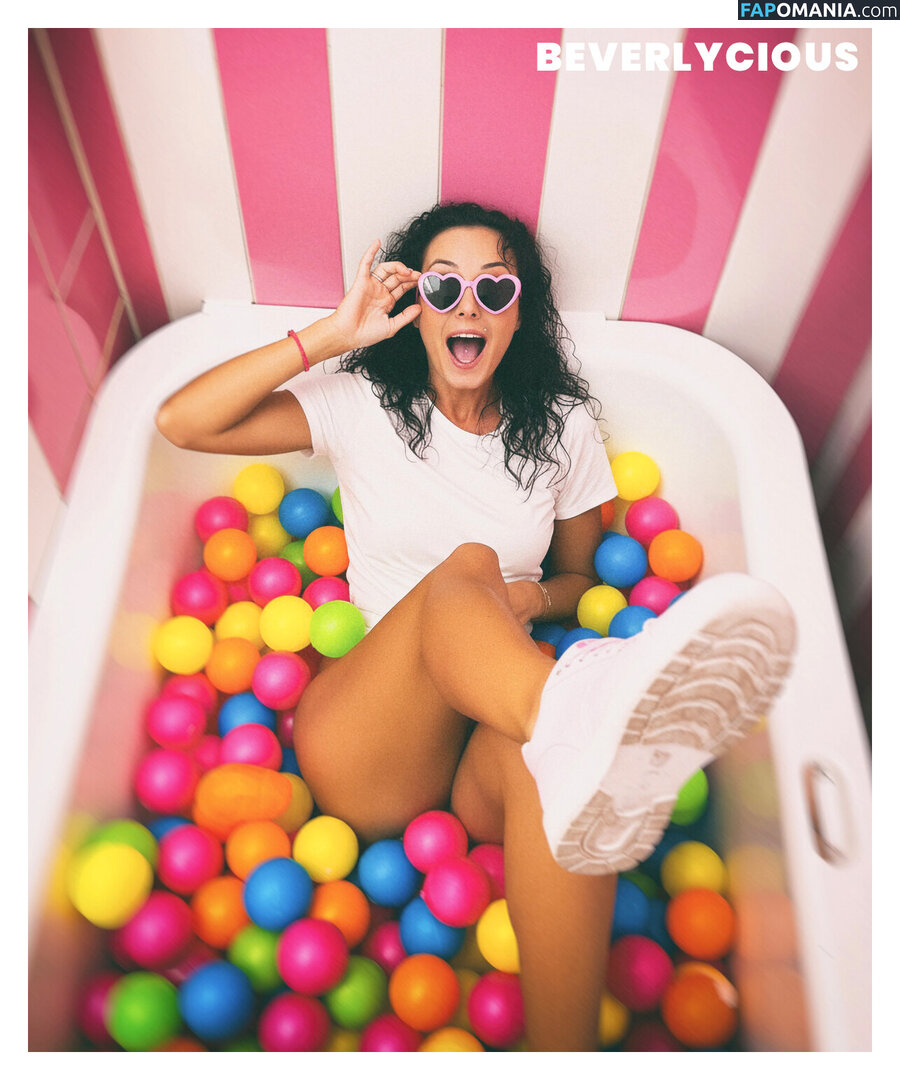beverlyciousxxx_free Nago OnlyFans  Przeciekłe zdjęcie #10