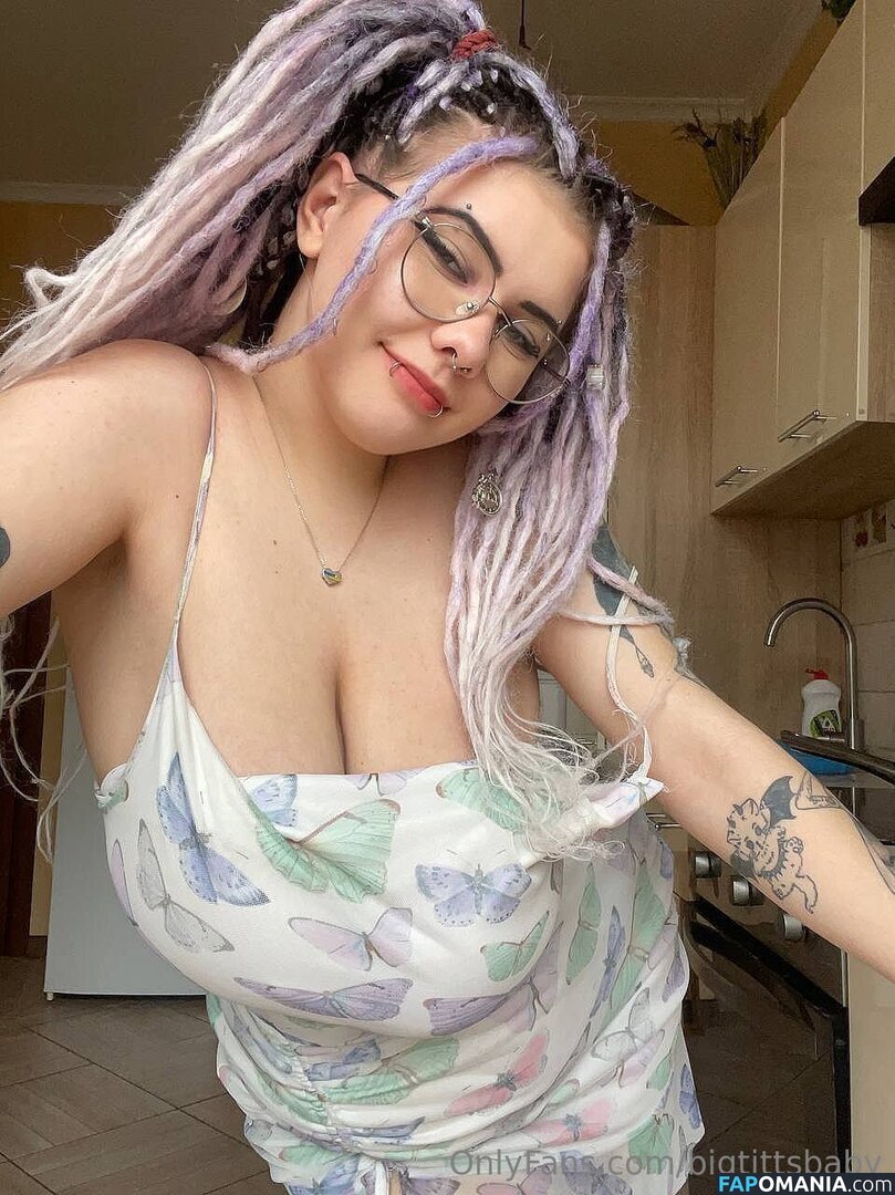 big.tits.baby.on.holiday / bigtittsbaby Nago OnlyFans  Przeciekłe zdjęcie #1