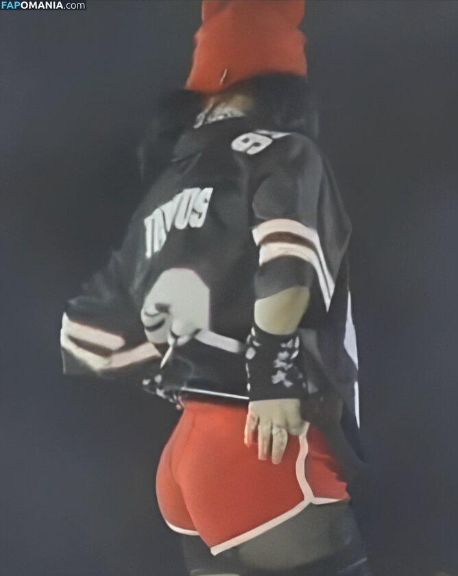 Billie Eilish / Fake / billeeilish / billieeilish Nago OnlyFans  Przeciekłe zdjęcie #271