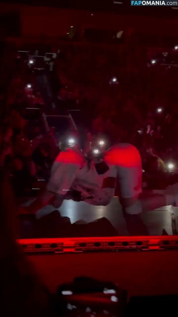 Billie Eilish / Fake / billeeilish / billieeilish Nago OnlyFans  Przeciekłe zdjęcie #578