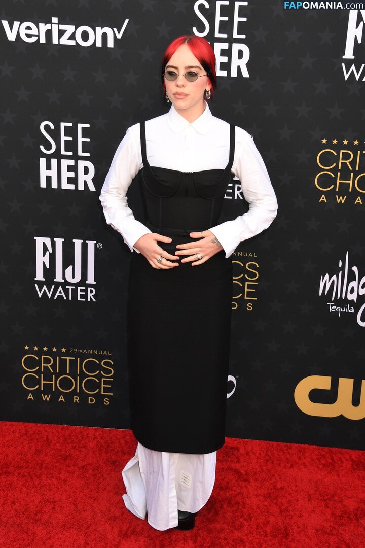 Billie Eilish / Fake / billeeilish / billieeilish Nago OnlyFans  Przeciekłe zdjęcie #1178