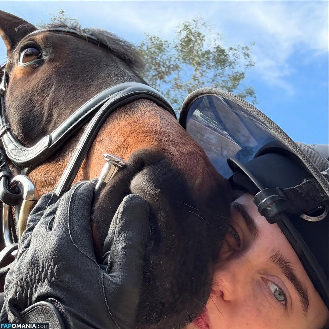 Billie Eilish / Fake / billeeilish / billieeilish Nago OnlyFans  Przeciekłe zdjęcie #2232