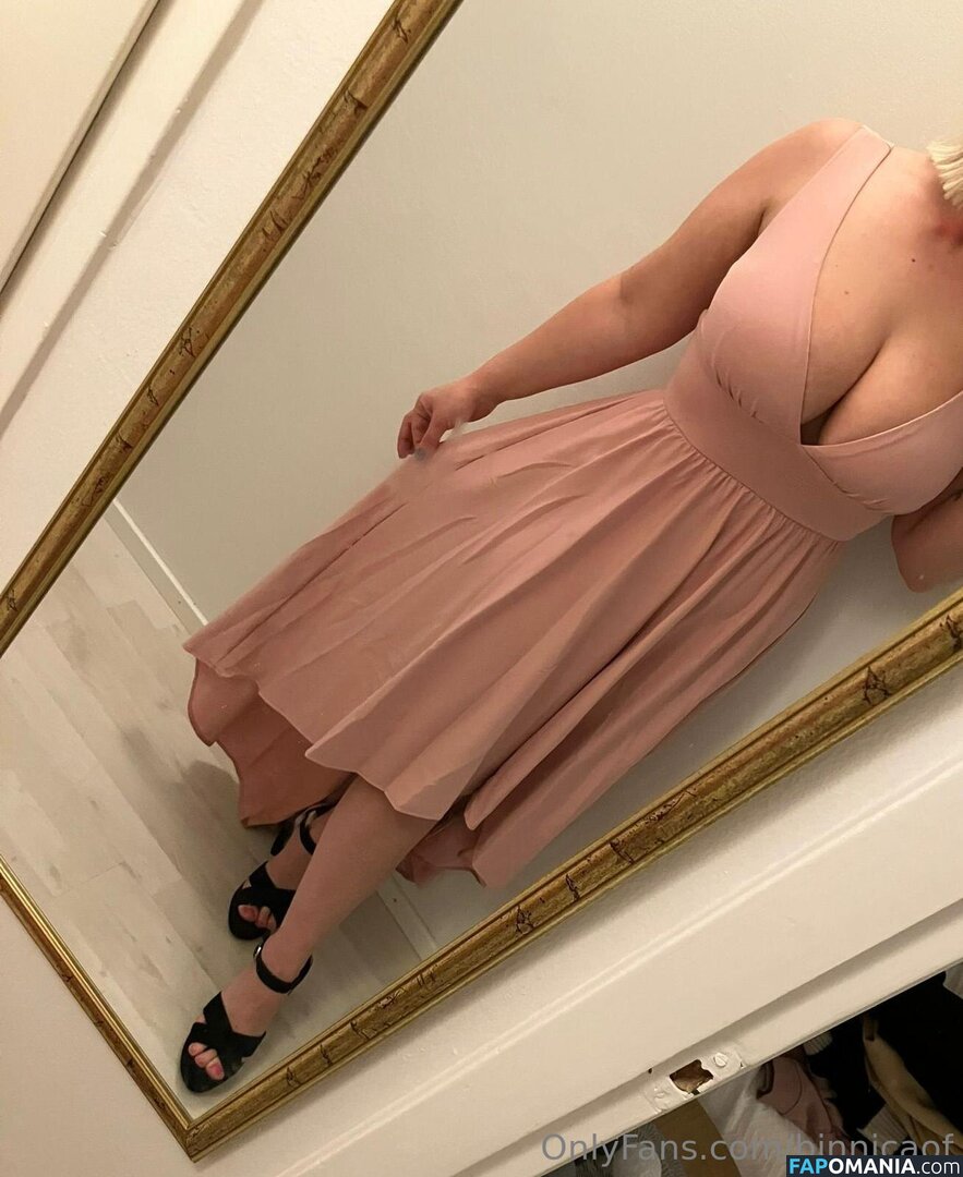 binnicaof / wifey.nextdoor Nago OnlyFans  Przeciekłe zdjęcie #3