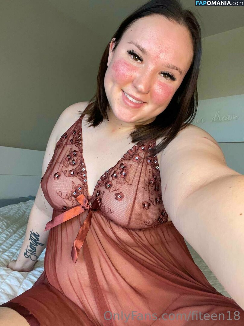 bisexualcollegegirl / rubitout Nago OnlyFans  Przeciekłe zdjęcie #3