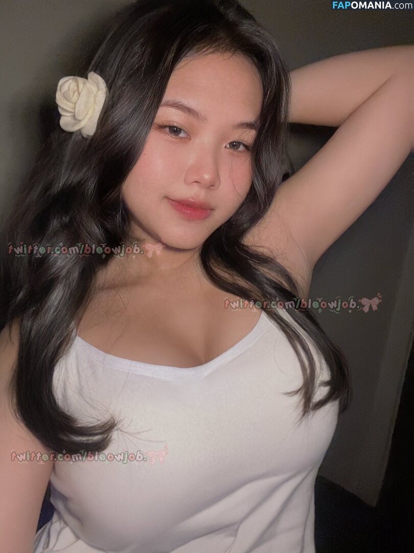 Awaifuu / Bleowjob / awaifu / awaifu_u / mychia. Nago OnlyFans  Przeciekłe zdjęcie #2