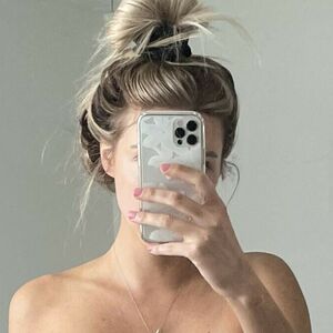 blonde_bunny3