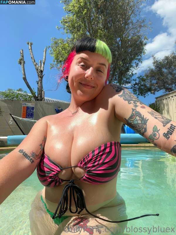 Blossy Blue Vip / blossybluex Nago OnlyFans  Przeciekłe zdjęcie #1