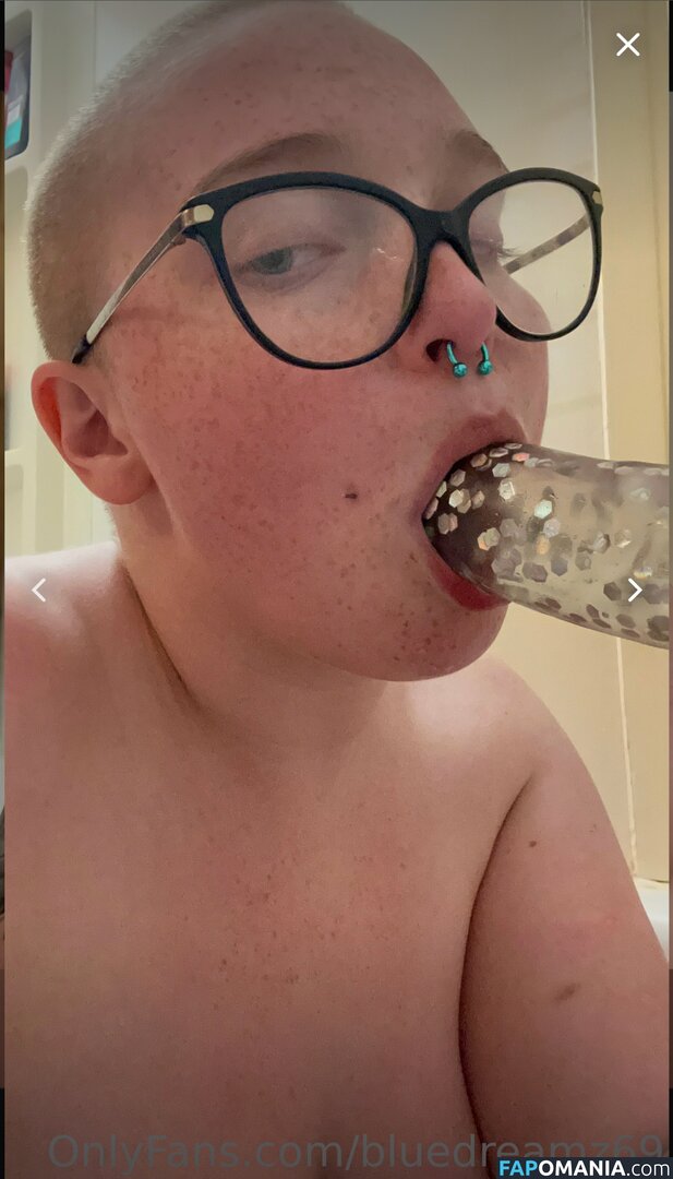 Blue Dreamz / Blueberry Crush / blue_dreamzzzzz Nago OnlyFans  Przeciekłe zdjęcie #1