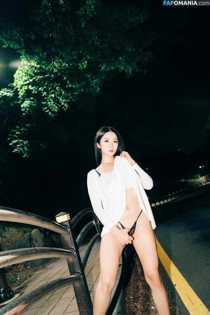 Bomi / Girl Crush KPop / bomistry / bomistry2022 / girlcrushfancam Nago OnlyFans  Przeciekłe zdjęcie #8