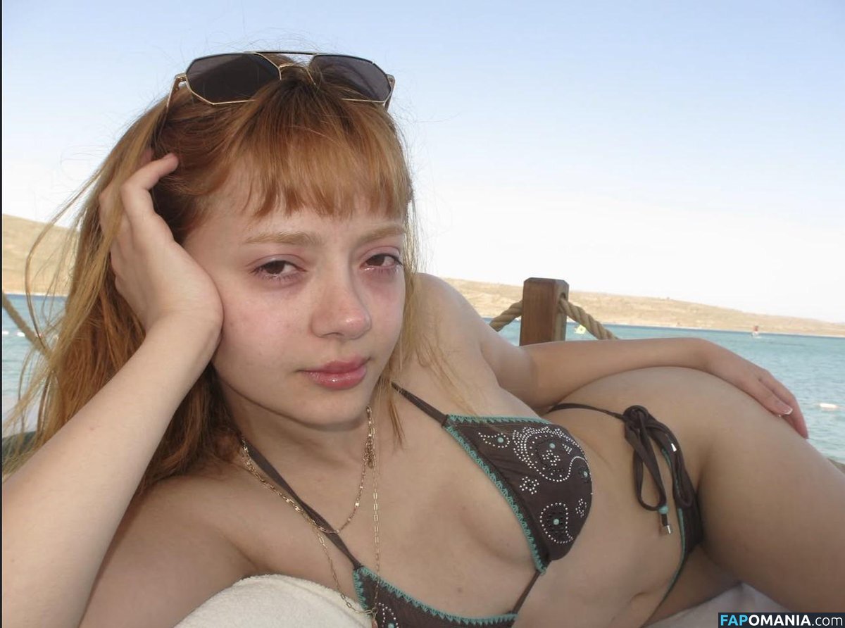 Büşra Zeynep Çetin Nago OnlyFans  Przeciekłe zdjęcie #9