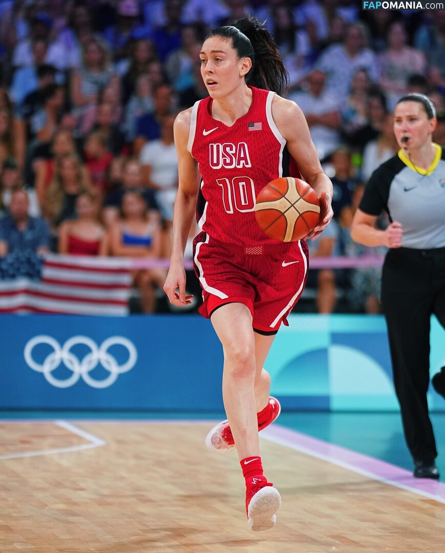 Breanna Stewart / WNBA Player / breannastewart30 Nago OnlyFans  Przeciekłe zdjęcie #11