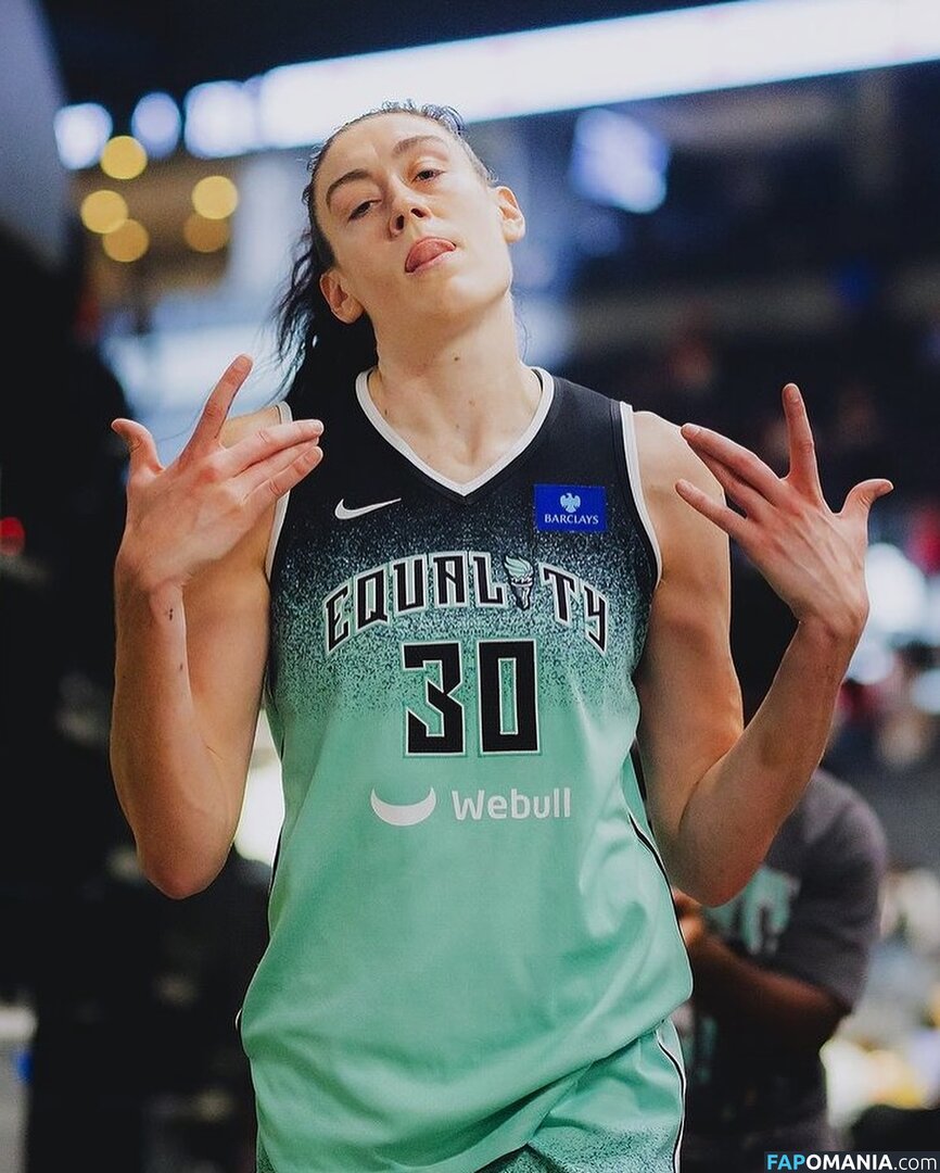 Breanna Stewart / WNBA Player / breannastewart30 Nago OnlyFans  Przeciekłe zdjęcie #14