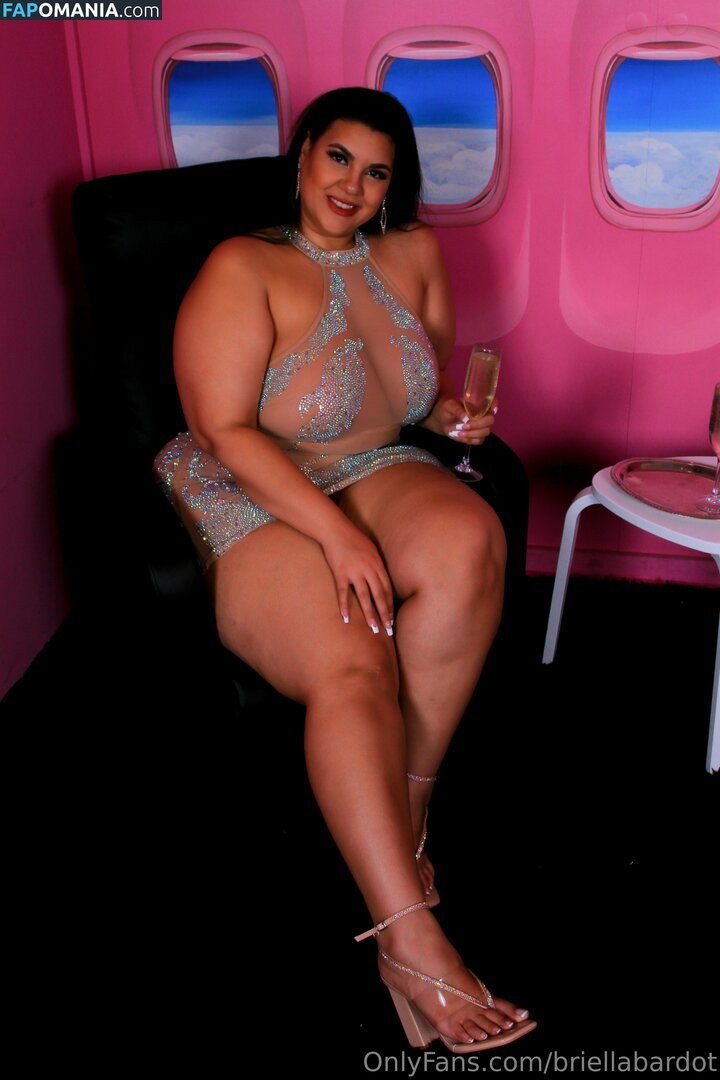 briellabardot / buttercream19 Nago OnlyFans  Przeciekłe zdjęcie #79