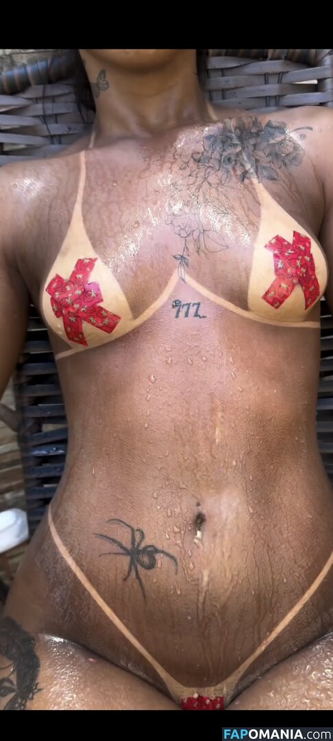 Bronzeamento Natural / biquini marquinha de fita / https: / lorynhadejery / terracodobronze / zer00um Nago OnlyFans  Przeciekłe zdjęcie #14