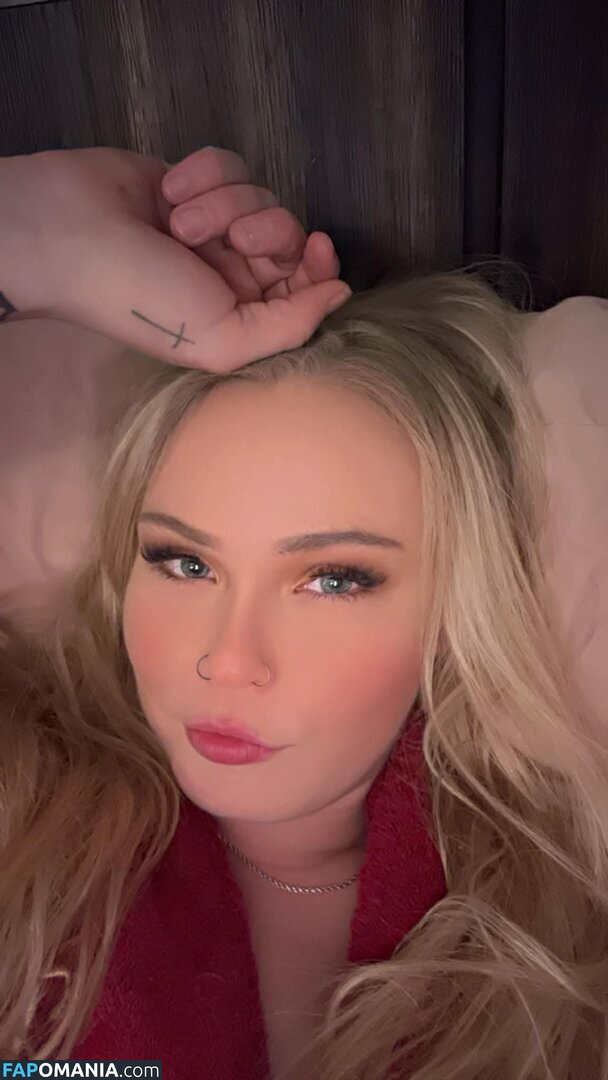 Busty Kristen from Iowa Nago OnlyFans  Przeciekłe zdjęcie #4