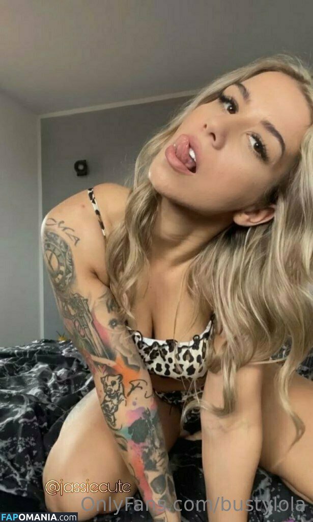 bustylola / bustylola.madrid Nago OnlyFans  Przeciekłe zdjęcie #71