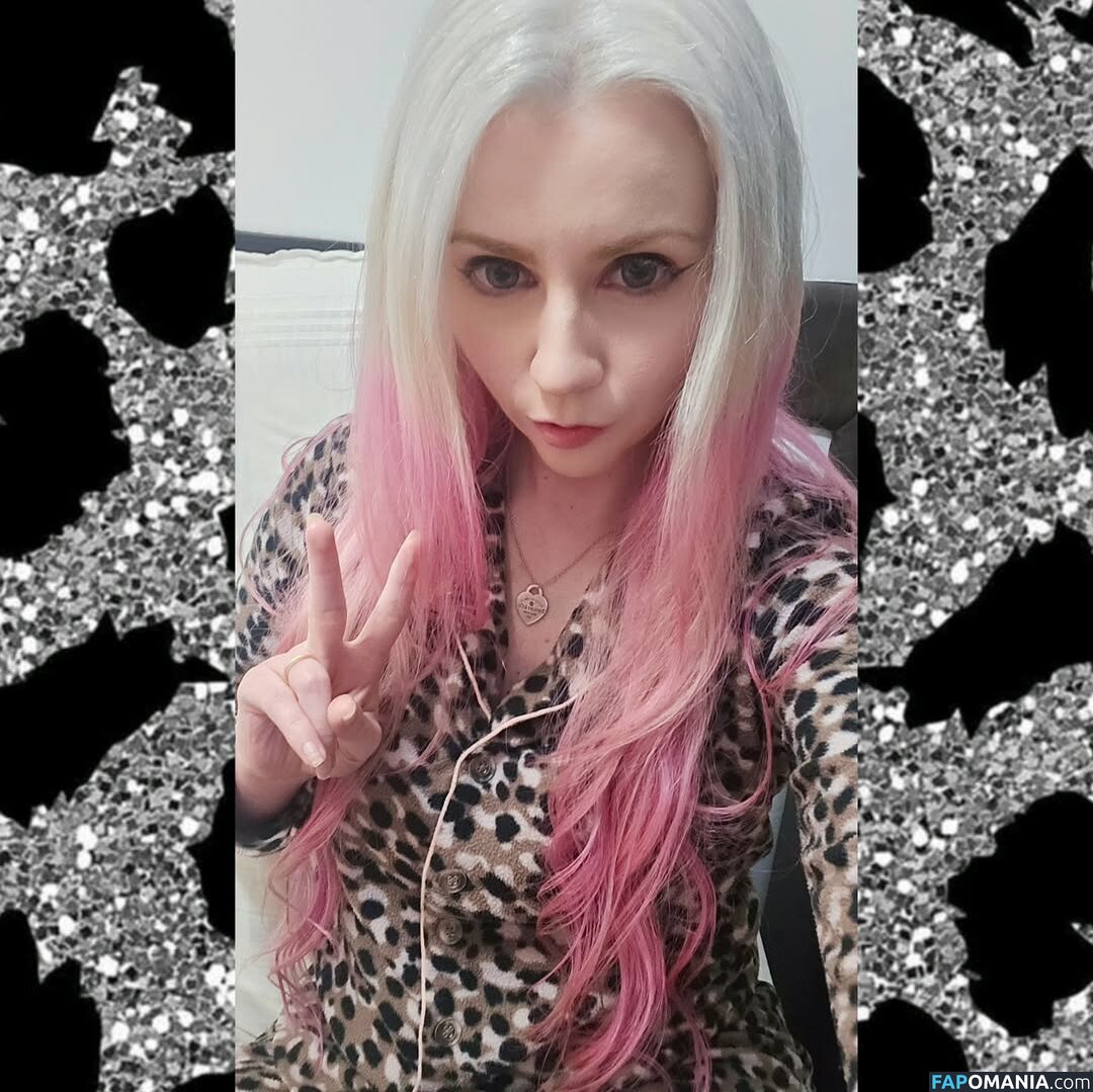C4momil4 / Instagram Nago OnlyFans  Przeciekłe zdjęcie #2