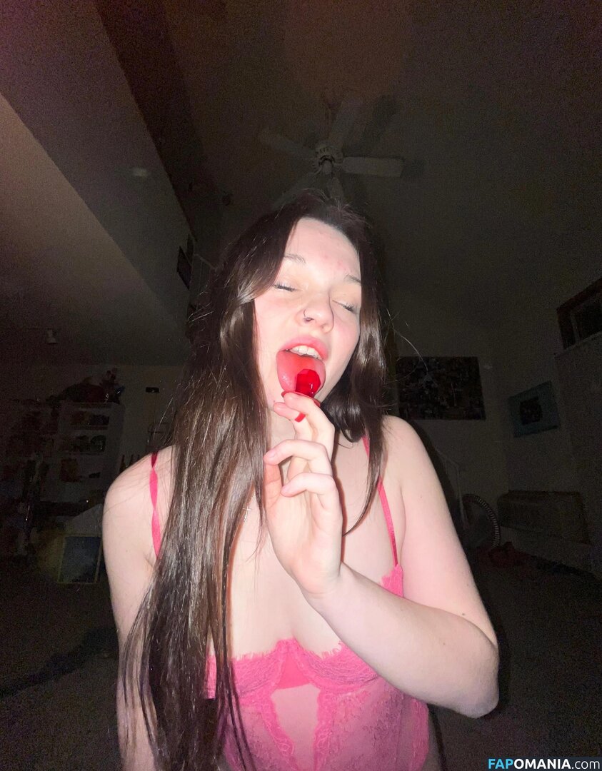 cailey_martin / caileymae / caileymartin Nago OnlyFans  Przeciekłe zdjęcie #4