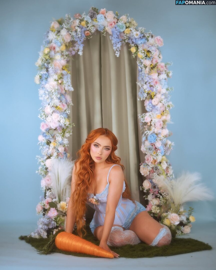 Caitchristinee / Caitlin Christine / caitlinchristinee Nago OnlyFans  Przeciekłe zdjęcie #1