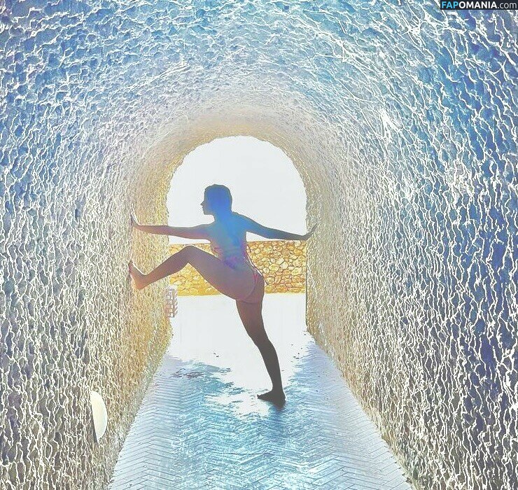 Camila Cabello / Camila_Cabello Nago OnlyFans  Przeciekłe zdjęcie #513