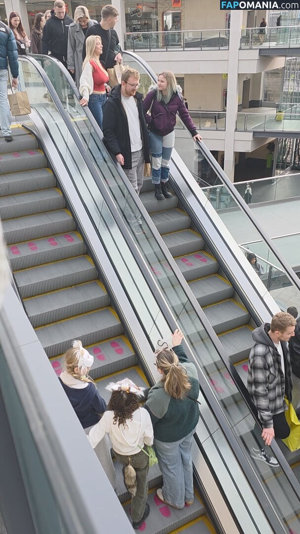 CANDID Boobs / bouncy / braless / cleavage / downblouse / jiggly Nago OnlyFans  Przeciekłe zdjęcie #22