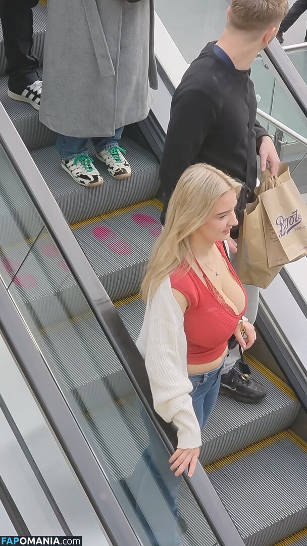 CANDID Boobs / bouncy / braless / cleavage / downblouse / jiggly Nago OnlyFans  Przeciekłe zdjęcie #24