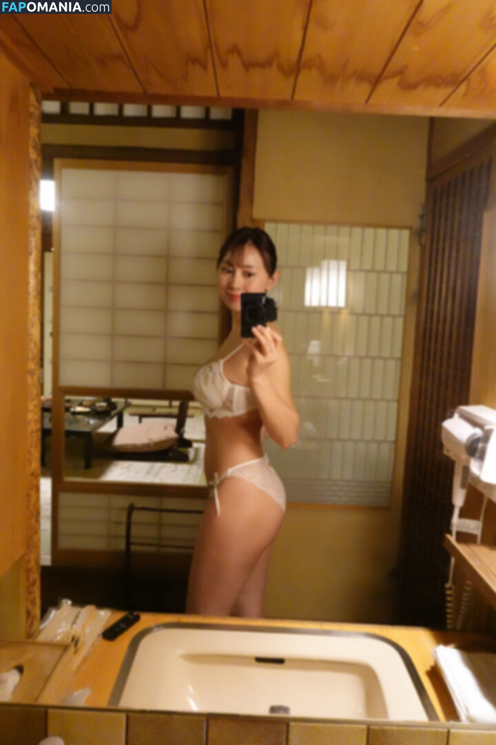 Candy Yuen / candy_kamanyuen Nago OnlyFans  Przeciekłe zdjęcie #5