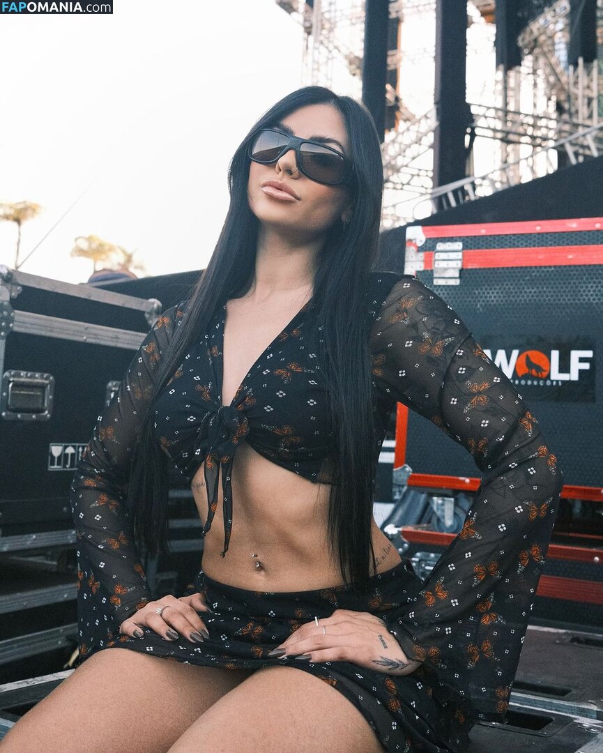 carlafariaadv Nago OnlyFans  Przeciekłe zdjęcie #3