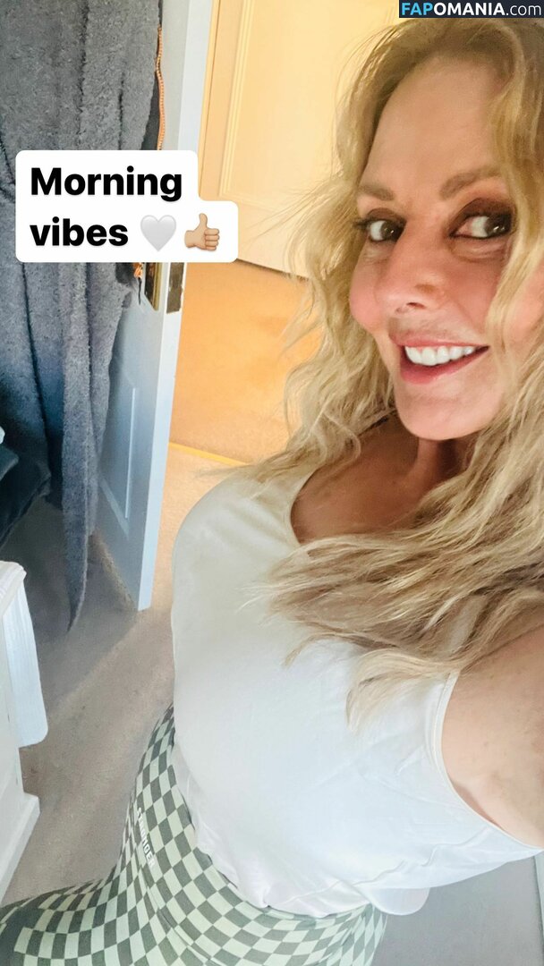 Carol Vorderman Nago OnlyFans  Przeciekłe zdjęcie #126