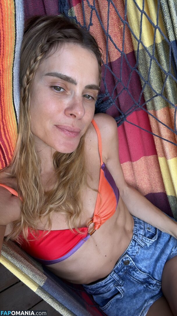 Carolina Dieckmann / loracarola Nago OnlyFans  Przeciekłe zdjęcie #13