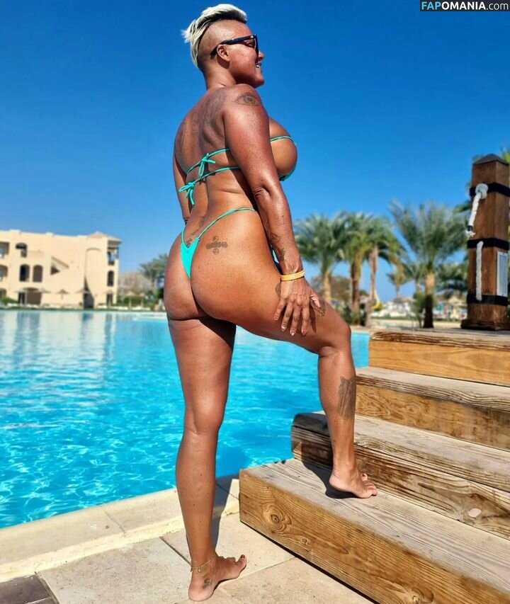 Caroline Öberg / carrooberg Nago OnlyFans  Przeciekłe zdjęcie #3