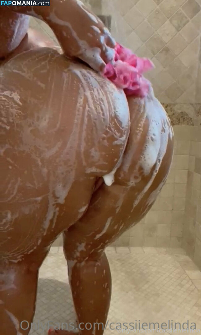 Cassandra / cassiiemelinda Nago OnlyFans  Przeciekłe zdjęcie #5