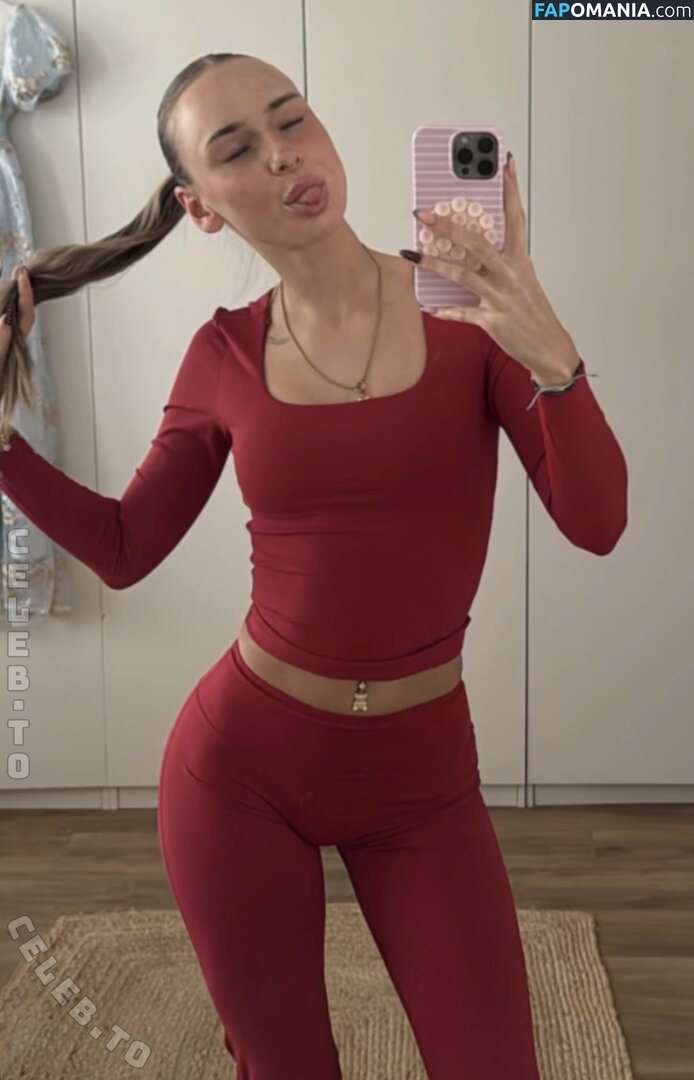 Celina Klug / celina.klug Nago OnlyFans  Przeciekłe zdjęcie #4