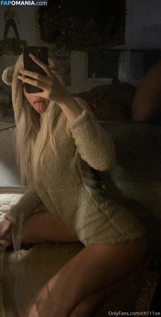 Ch111oe Nago OnlyFans  Przeciekłe zdjęcie #35